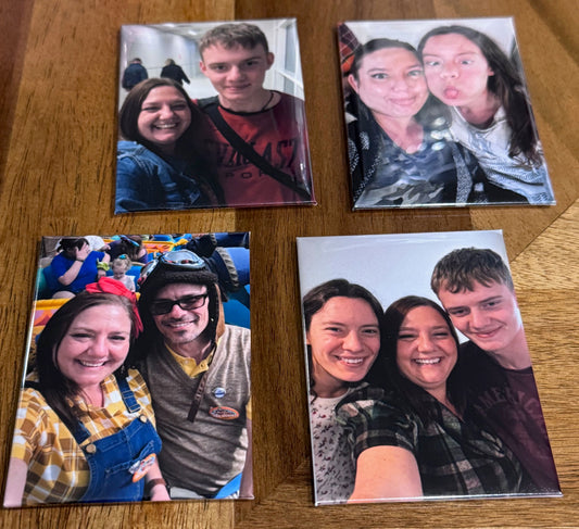 (Set of 4) 2.5" x 3.5" Custom Photo Magnet